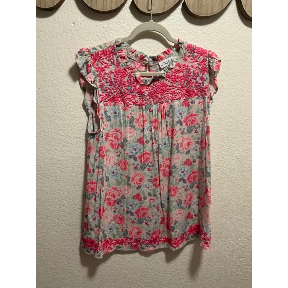 Emily Wonder Large Blouse